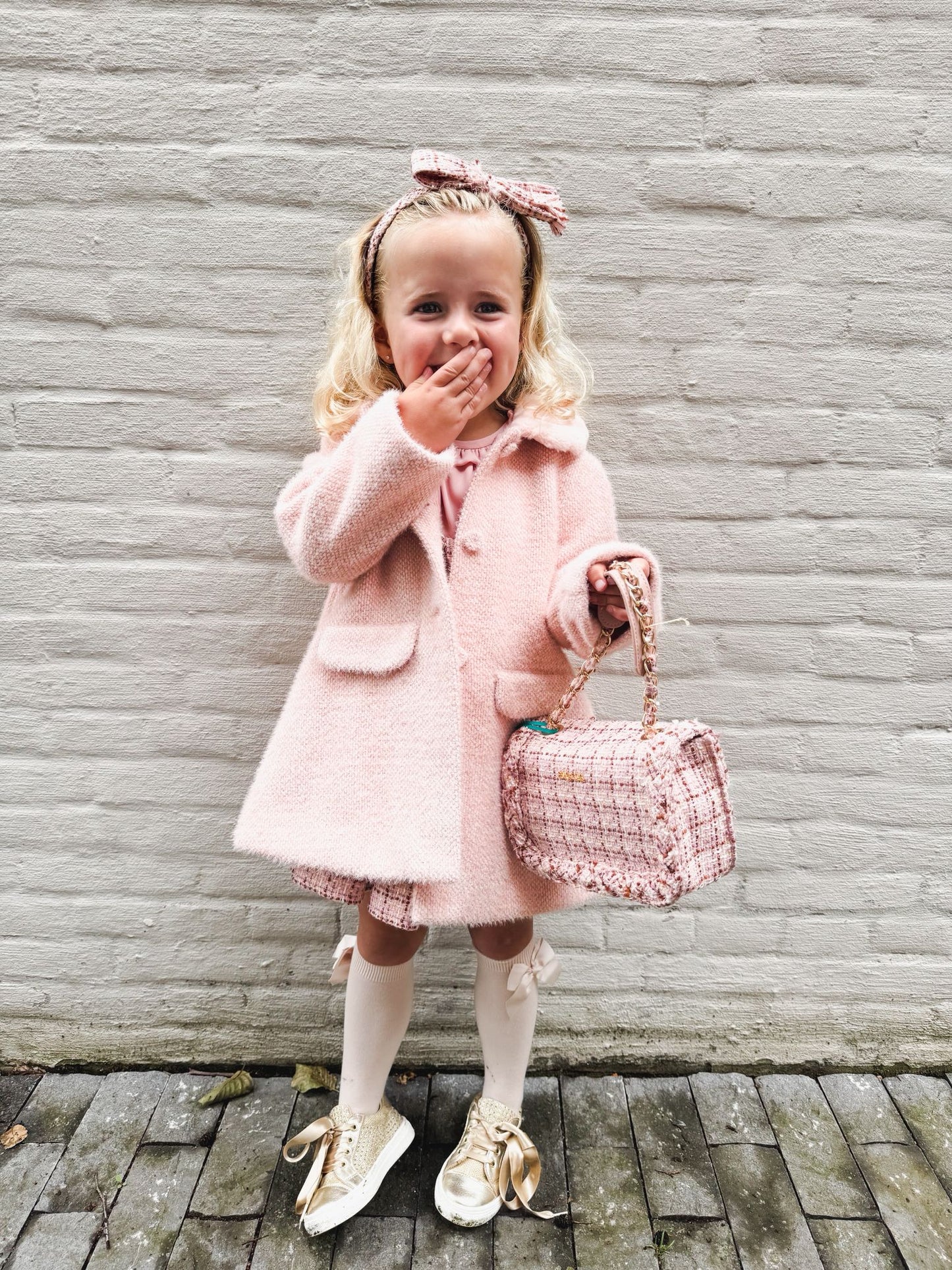 Mantel Pink - Abel & Lula