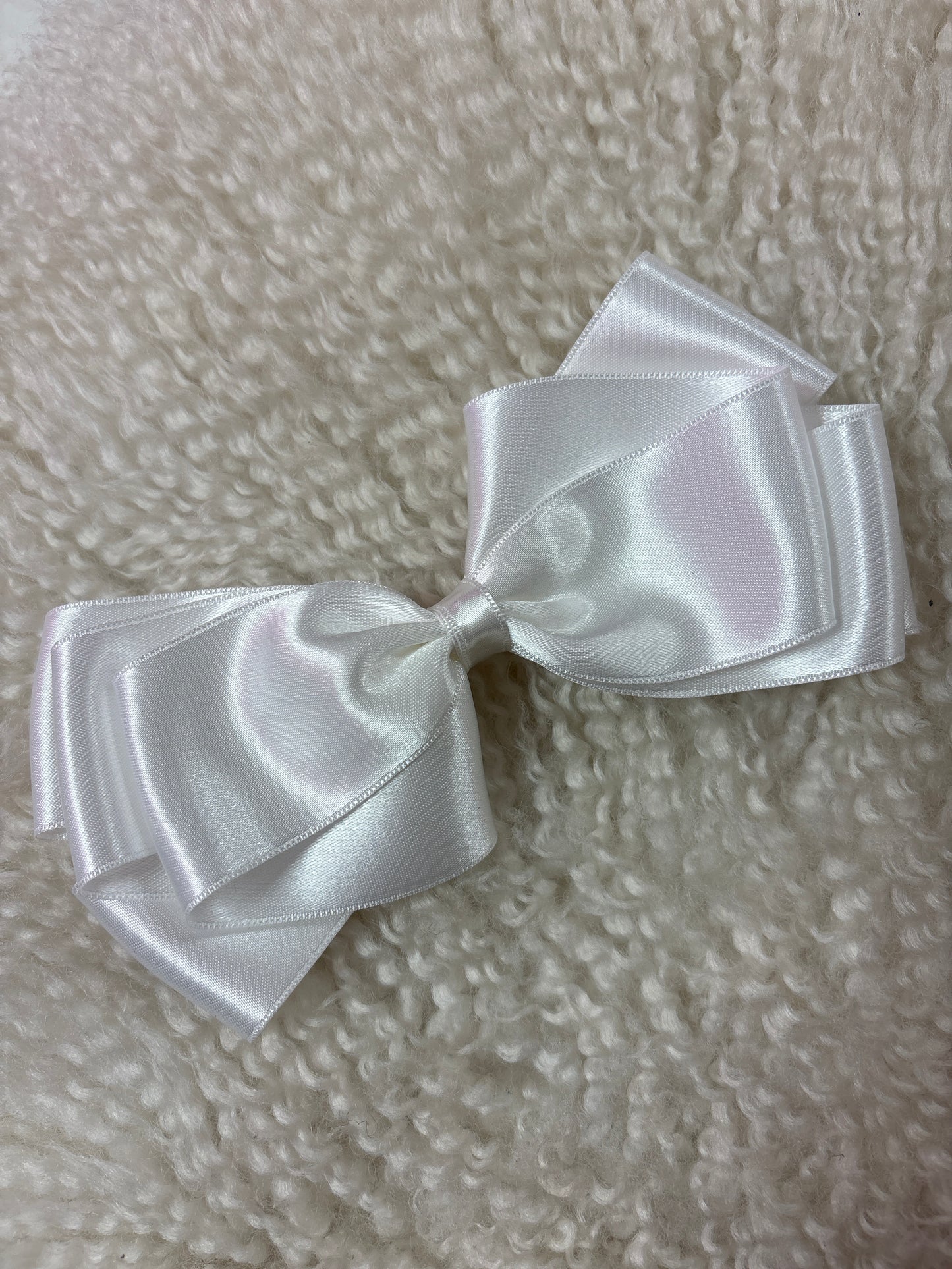 Butterfly Bow Large White - Petite Zara