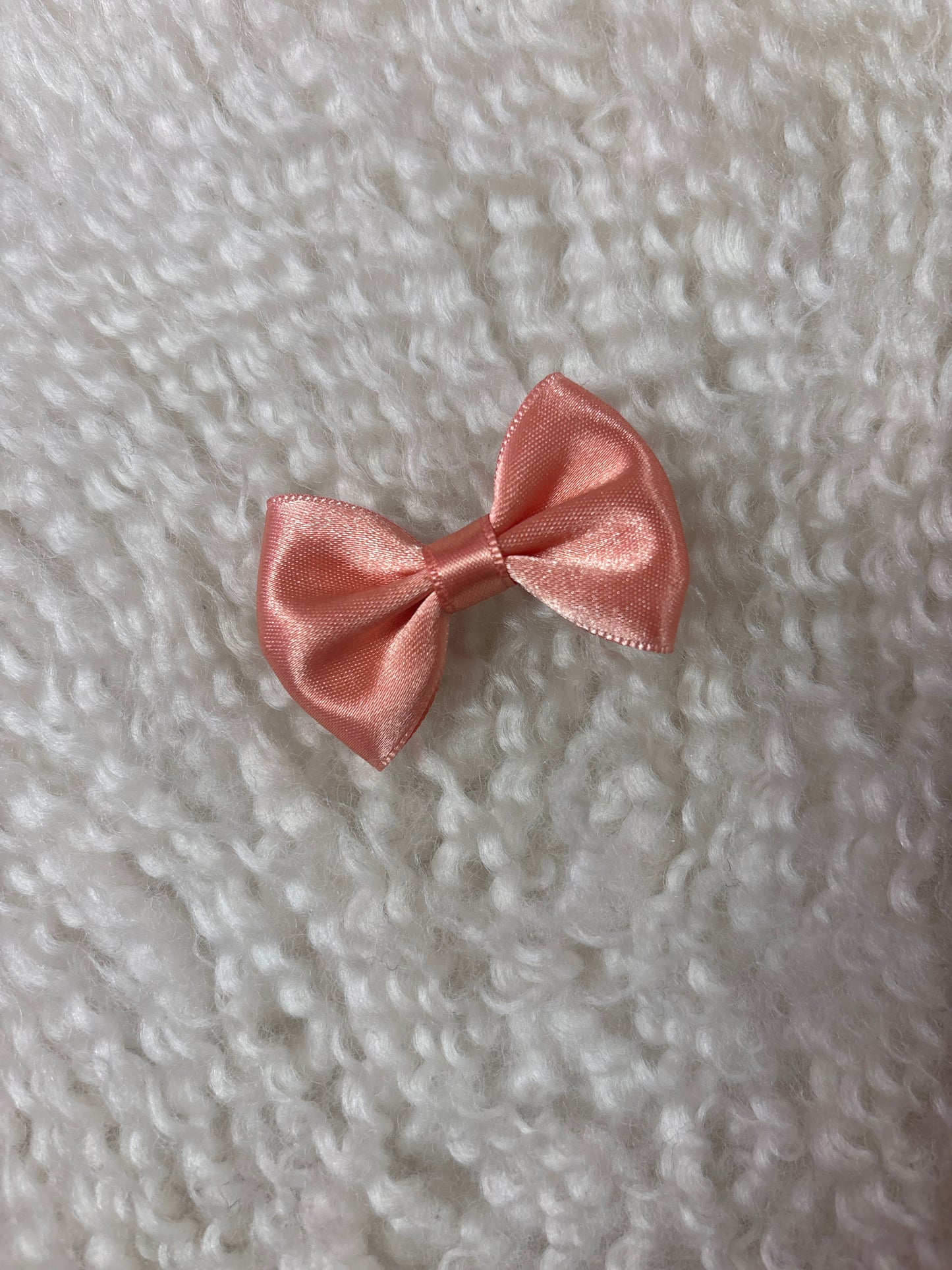 Butterfly Bow Mini Peach - Petite Zara