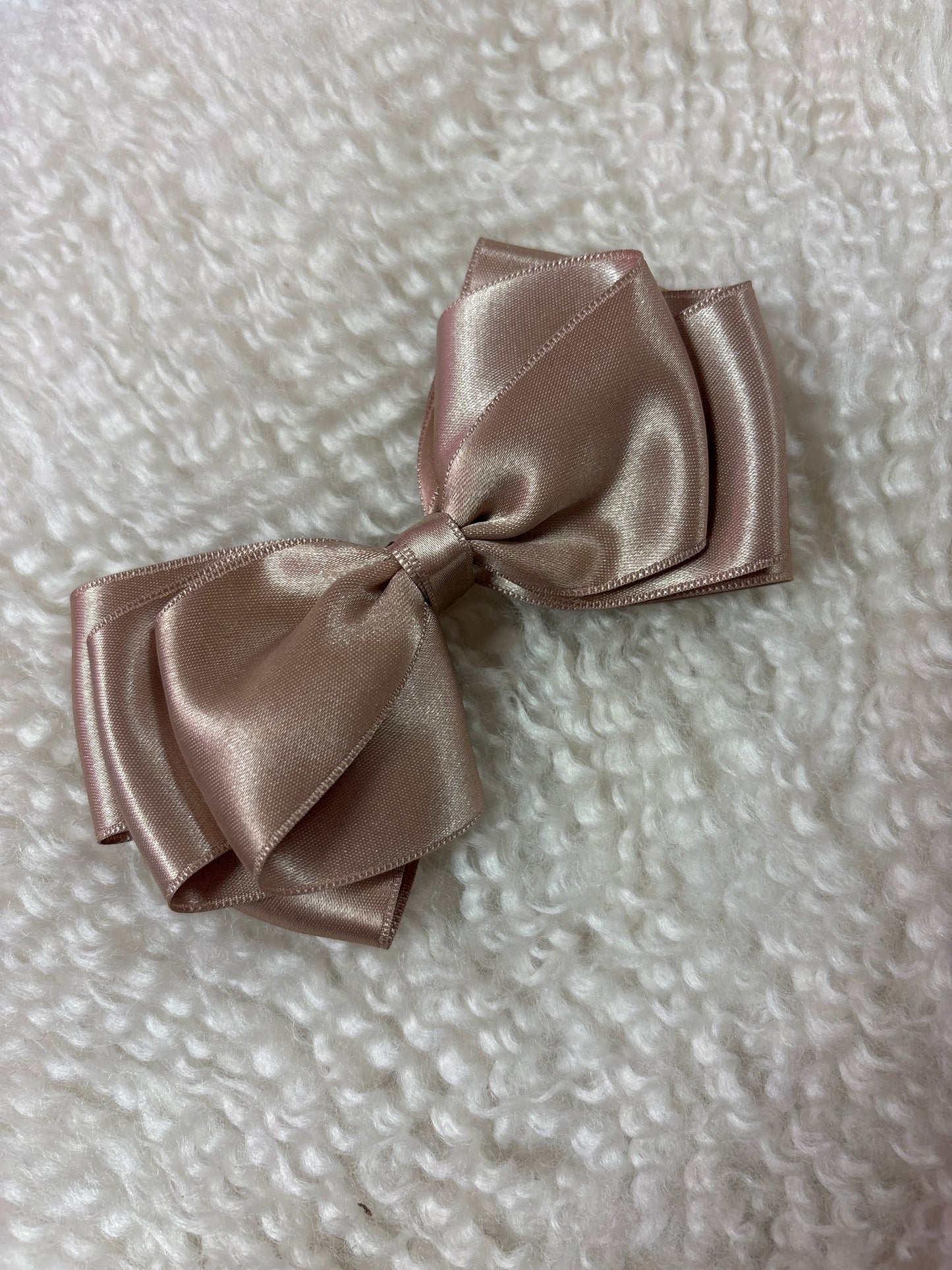Butterfly Bow Medium Gold - Petite Zara
