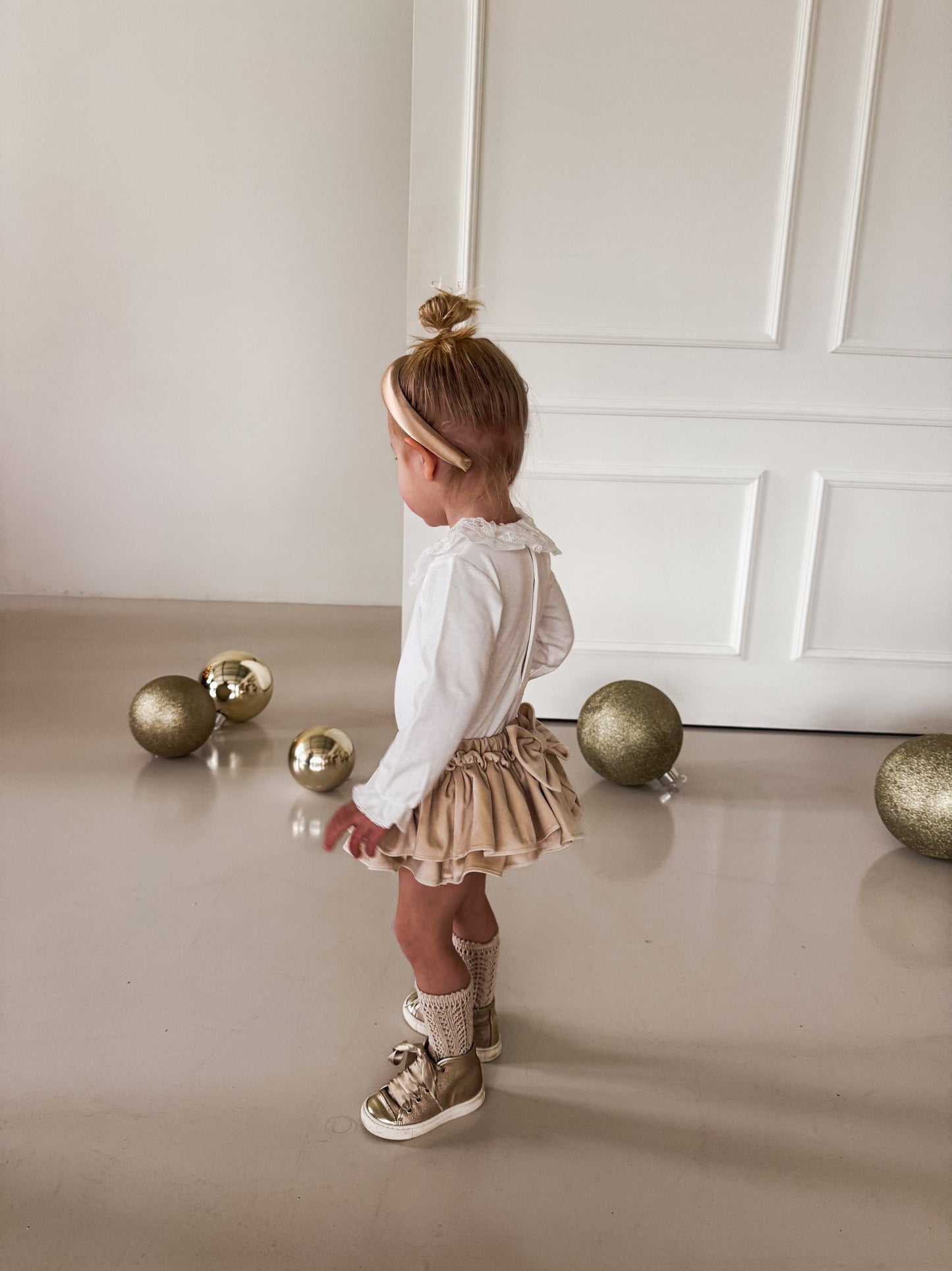 Bloomer Ivory Velvet - Petite Zara