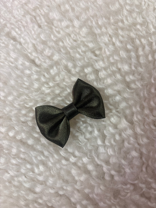 Butterfly Bow Mini Olive - Petite Zara