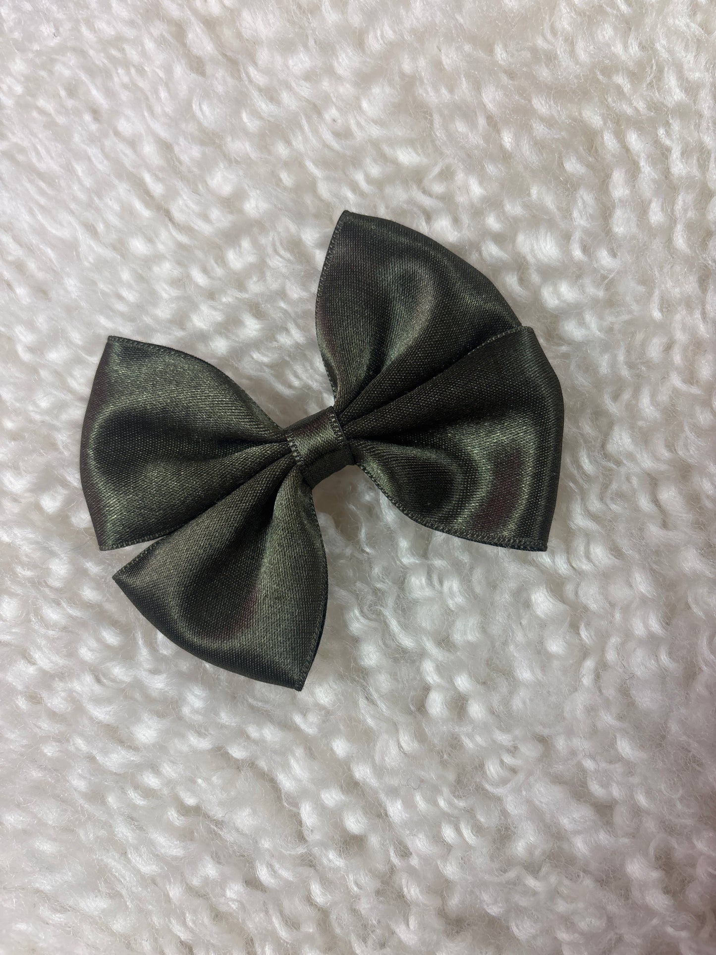 Butterfly Bow Small Olive - Petite Zara