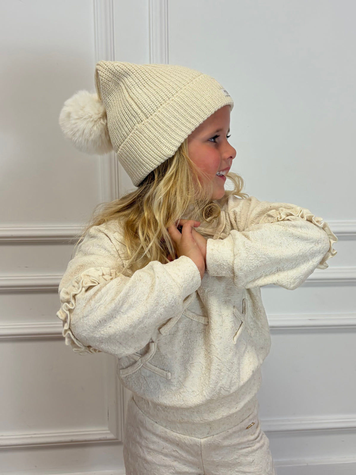 Ova Trui Strikjes - Le Chic