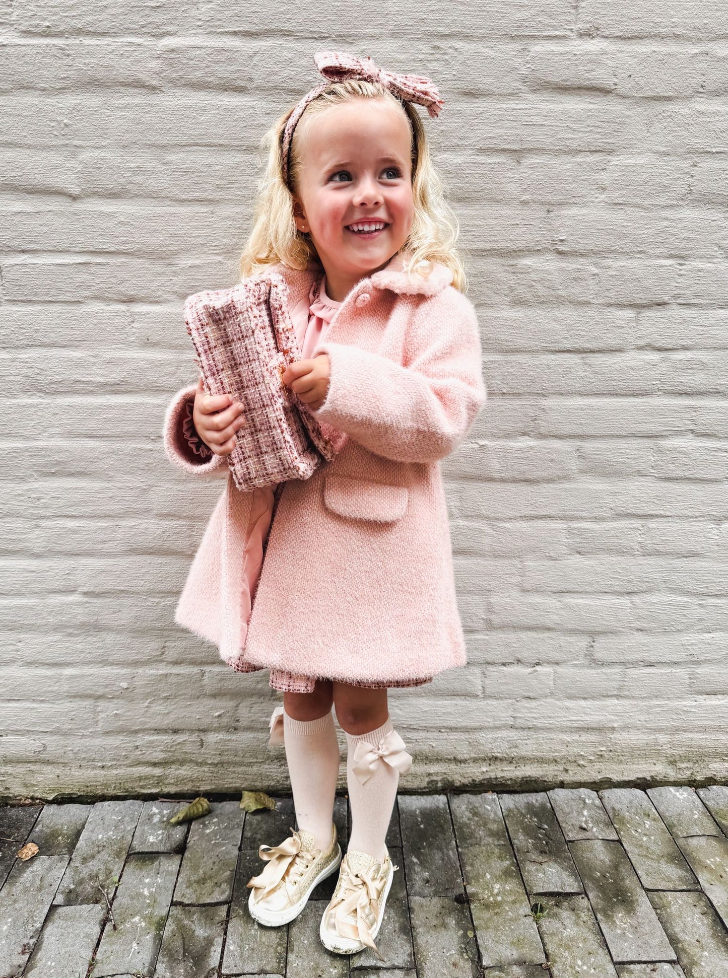 Mantel Pink - Abel & Lula