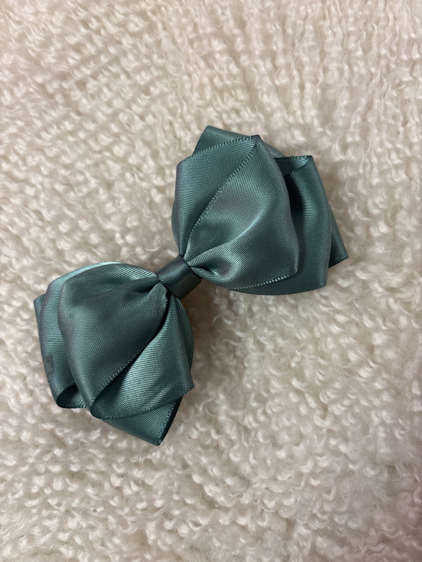 Butterfly Bow Medium Dark Green - Petite Zara