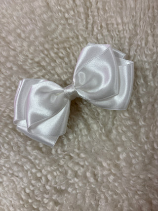 Butterfly Bow Medium White - Petite Zara