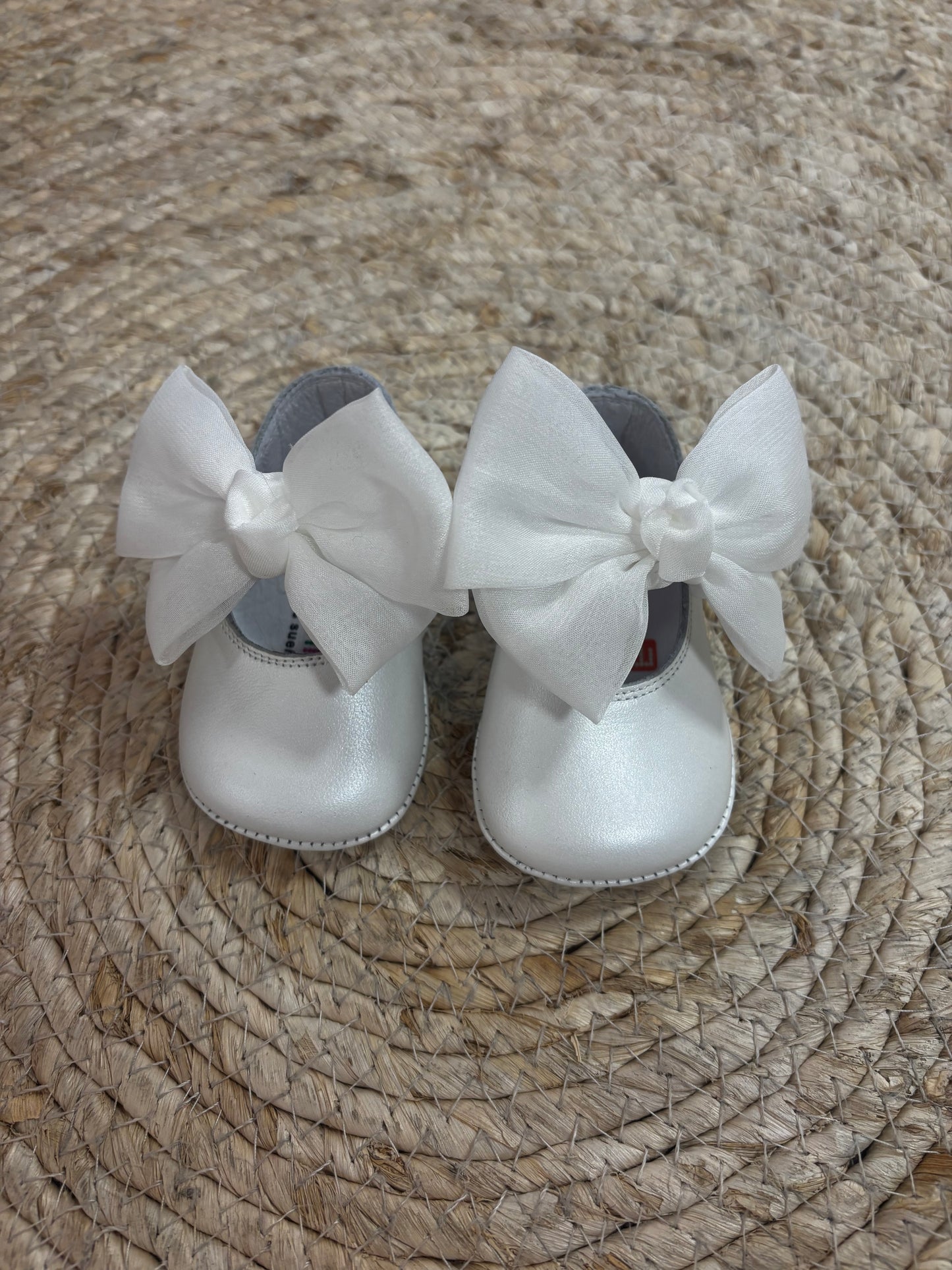 Baby White Bow - Andanines