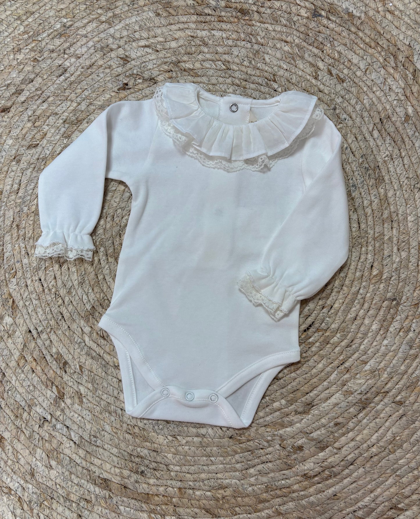 Romper Ivory With Lace - Laivicar