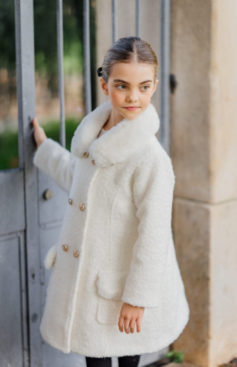Coat Lové Ivory - Petite Zara